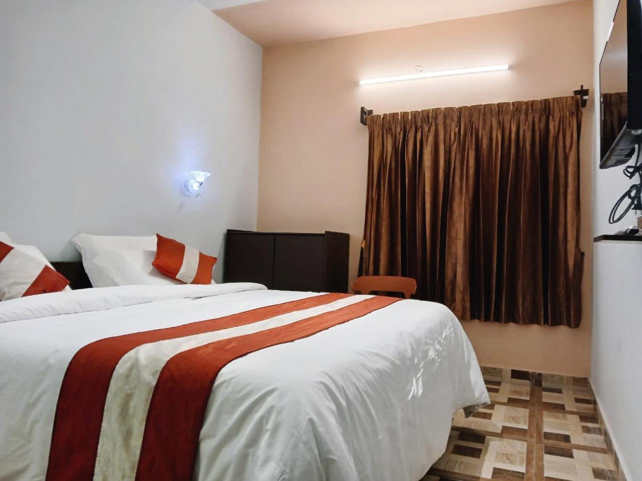 Ponmurugan Residency Kodaikanal Exterior photo